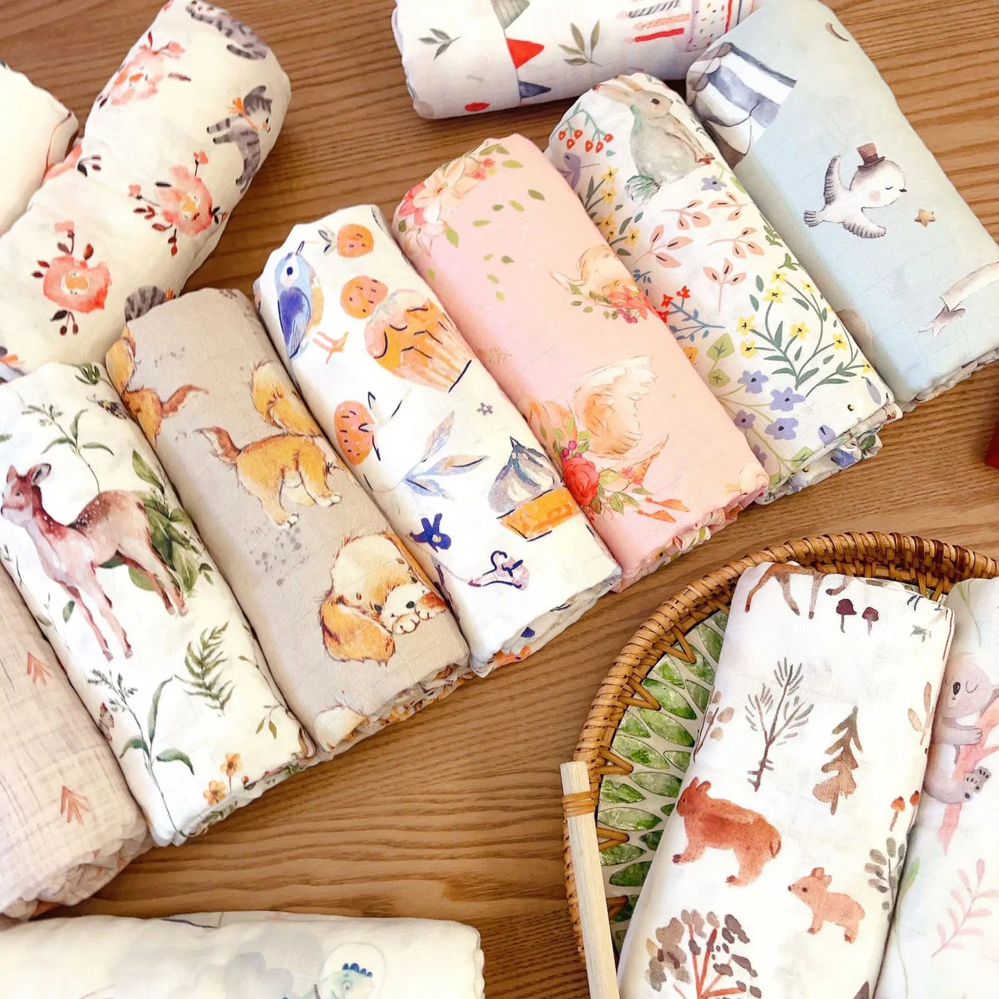 Extra Large Swan Bamboo Muslin