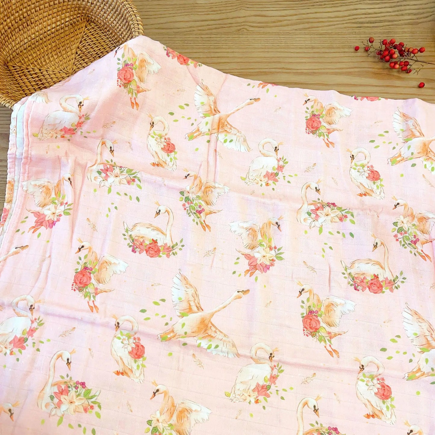 Extra Large Swan Bamboo Muslin
